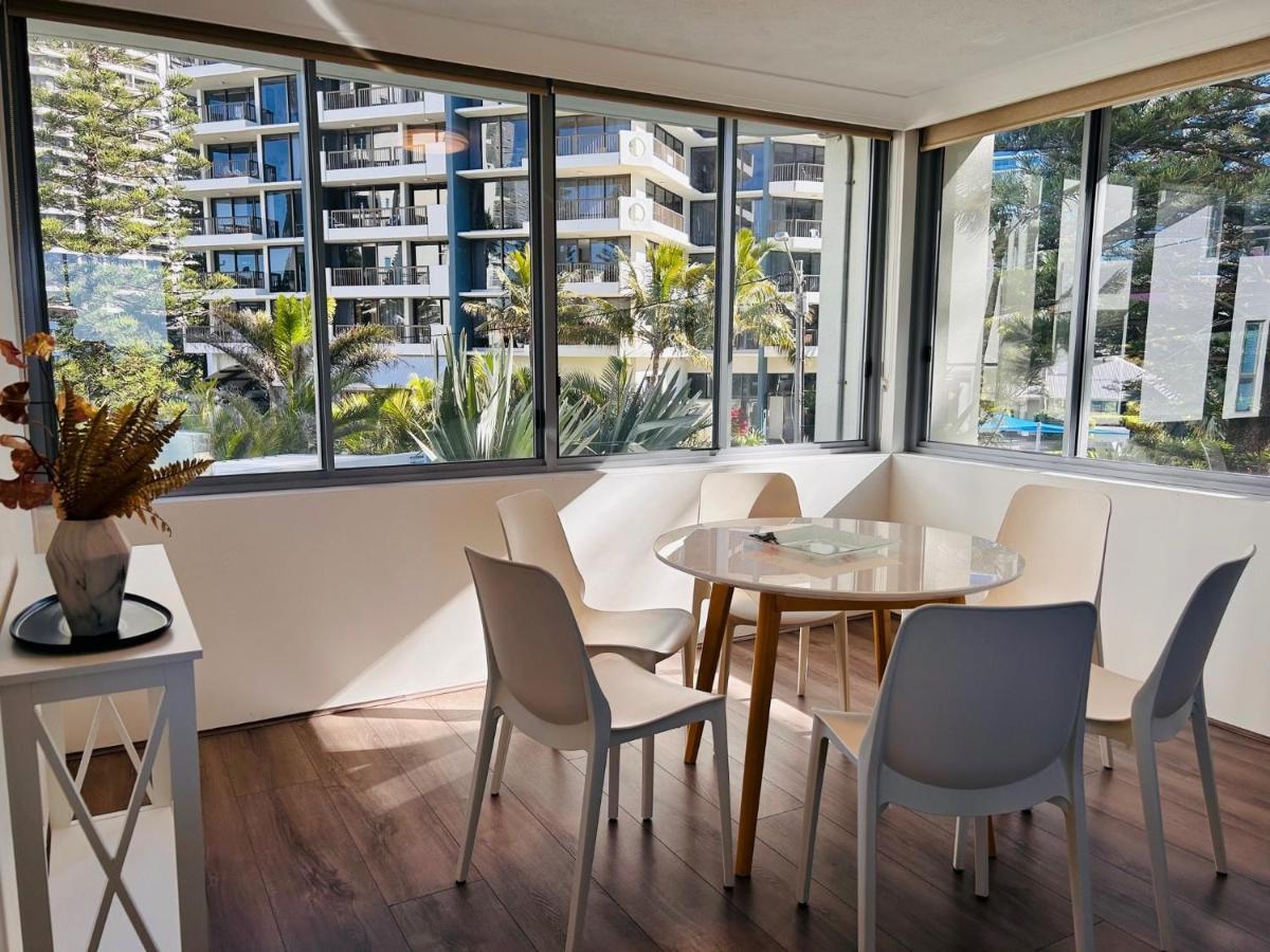 Berkeley On The Beach Gold Coast Eksteriør bilde